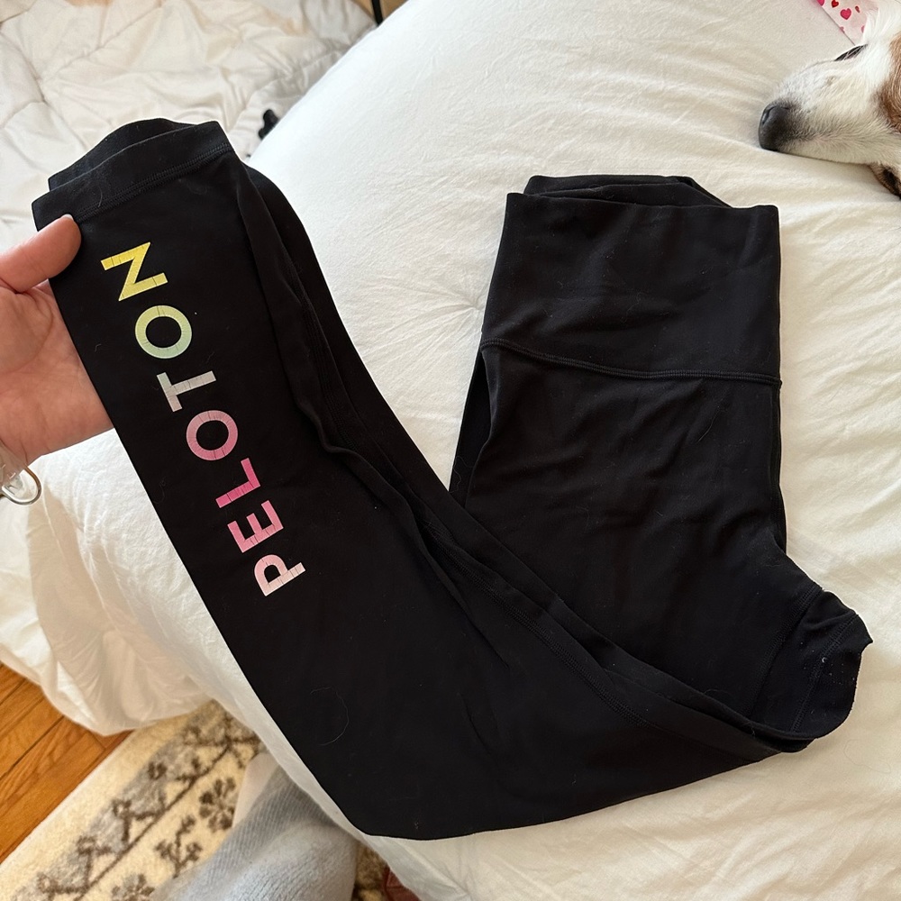 Peloton x lululemon aligns